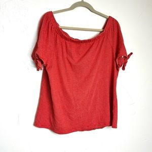 ⭐️ 3/$25 Off Shoulder Striped Top